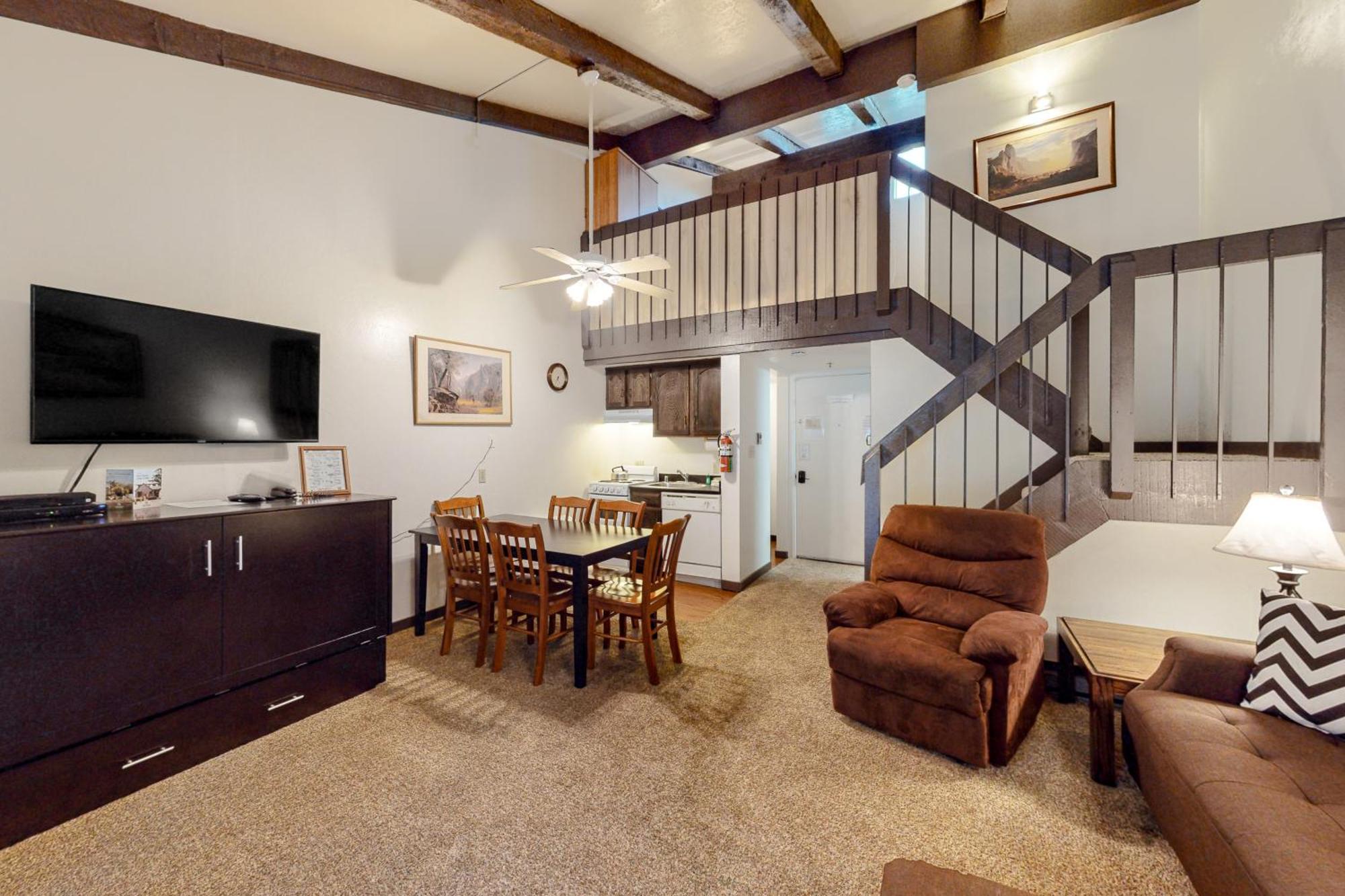 Yosemite West Condos *